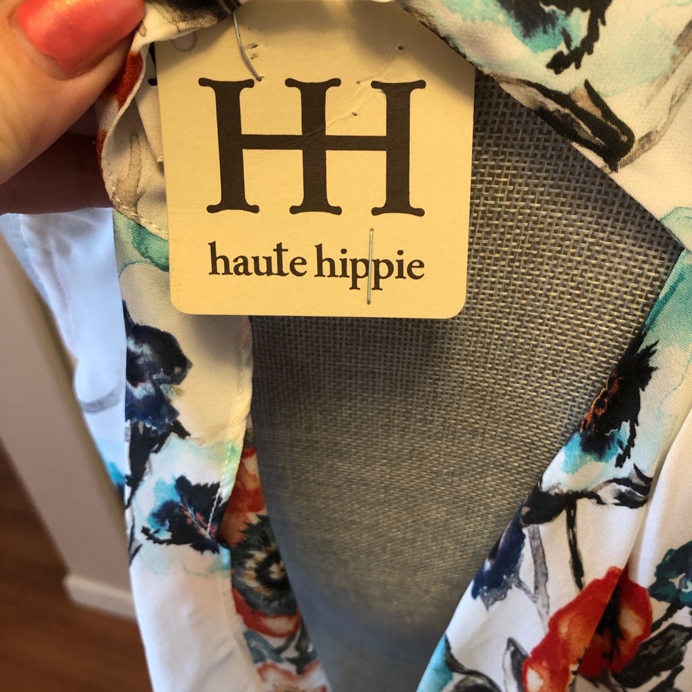 💲🔻Haute Hippie Women silk blouse - Picture 7 of 7